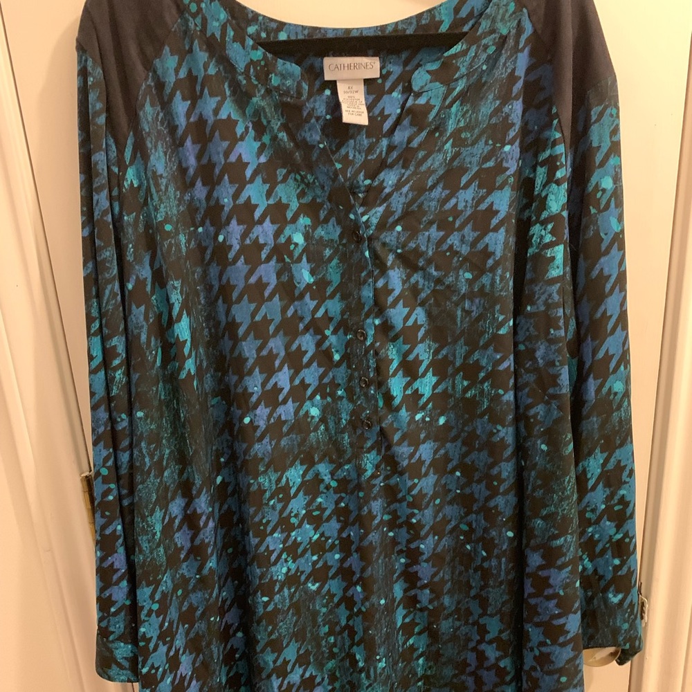 Catherine’s tunic blouse size 4X